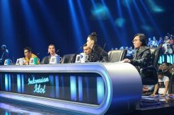 Maria Dapat Pujian Lima...