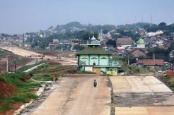Tol Batang-Semarang Terkendala Pembebasan Tanah Wakaf