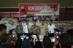 Awas, Beras Operasi Pasar Dipoles Jadi Kualitas Premium Palsu