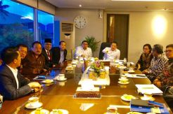 Bertemu Sri Mulyani, Bamsoet Usul Anggaran MUI Ditambah
