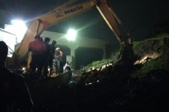 Longsor Underpass Bandara Soetta, Ayah Korban: Semoga Cepat Dievakuasi