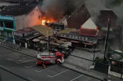 Api Mengamuk di Tempat Karaoke dan Kebugaran di Bukittinggi