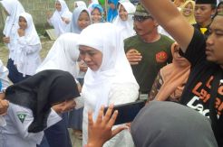 Khofifah Sebut Masyarakat Jatim Kurang Bahagia