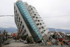 Gempa Taiwan: Empat...