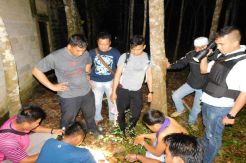 Polisi Tangkap Bandar Sabu yang Simpan Barang Bukti di Kebun Karet
