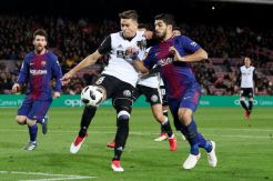 Preview Valencia vs Barcelona: Debut Mina dan Problem Suarez