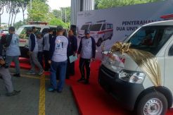 Pertamina MOR V Beri Bantuan Dua Unit Ambulance