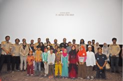 Hari Pers Nasional, Wartawan Depok Ajak Anak Yatim Piatu Nobar di Bioskop