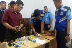 Bawa Sabu di Selangkangan, Lukman Hakim Diamankan di Bandara SSK