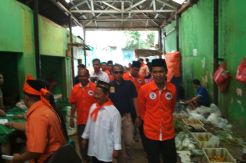 Blusukan ke Pasar, Cabup Bogor Kang AW Serap Aspirasi Pedagang