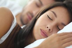 Bercinta Sebelum Tidur...