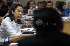 Rini Bakal Rombak Direksi Waskita Pasca Tiang Tol Becakayu Roboh