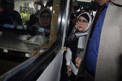 Dicecar 18 Pertanyaan, Elvy Sukaesih Tidak Tahu Anaknya Konsumsi Sabu