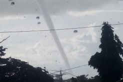Fenomena Pusaran Puting Beliung Hebohkan Warga Kabupaten Wajo