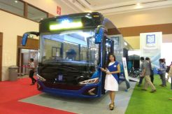 Bus Listrik Anak Bangsa...
