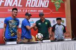 Jumpa Persebaya, Pelatih Arema Berharap Tercipta Hal Positif