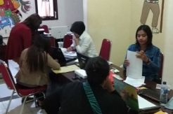 Tertipu Arisan Online...