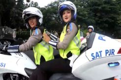 Melihat Aksi Pasukan Moge Polwan Cantik Polda Jateng