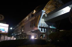 Akses Menuju Stasiun LRT di Palembang Terancam Hanya Satu Sisi