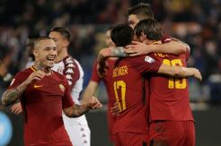Perubahan Taktik, Bikin Radja Nainggolan Cetak Rekor Baru di Serie A