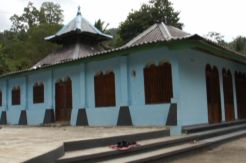 Sejarah dan Keunikan Masjid Saka Tunggal