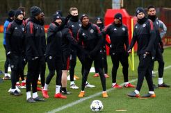 Jelang Lawan Sevilla, Pogba Sudah Berlatih, Tapi Kuartet United Masih Belum Pulih
