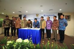 Askrindo dan Jamkrindo Kerja Sama Percepat Penyaluran KUR