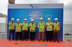 DCI Indonesia Lakukan Topping Off Gedung JK2