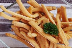 Yuk, Bikin Cheese Stick Buat Camilan di Sore Hari!
