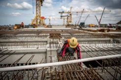India Tertarik Investasi di Proyek Kelistrikan hingga Bandara