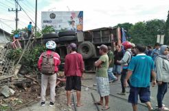 Truk Tabrak L 300 serta Motor di Brebes, 6 Orang Tewas dan 8 Luka