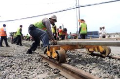 Penggantian Rel Semarang-Purwodadi, Tak Ada Pengalihan Rute Kereta Api