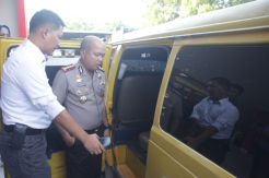 Ancam Pakai Pisau, Sopir Dua Kali Perkosa Penumpangnya dalam Angkot