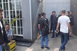 Dugaan TPPO 238 Pekerja, Bareskrim Geledah Kantor PT Kensur Hutama