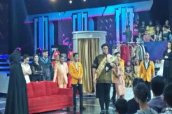 Ivan Gunawan Minta Ayu Ting Ting Tidak Perlu Capai