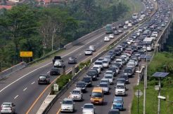 Antisipasi Antrean, Tol Tangerang Merak Optimalkan Pintu dan Petugas