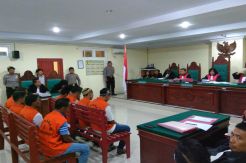 Selundupkan 44 Kg Sabu, 7 dari 8 Terdakwa Divonis Mati