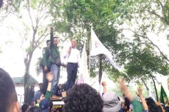 Protes Kenaikan Harga Pertalite, Mahasiswa Sandera Dua Anggota Dewan