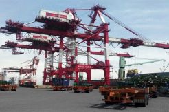 Pelindo III Sediakan Pasokan Listrik Dari Dermaga ke Kapal