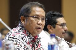 Jika Bersalah, Menkominfo Tak Ragu Blokir Facebook