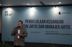 Bekraf Edukasi Artis...