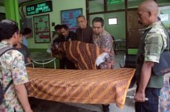 Seorang Nenek di Malang Tewas Bersimbah Darah