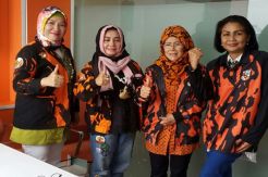 DPN Srikandi PP Undang Fitria Elvi Sukaesih dan Hengky Tornando
