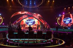 Band Armada hingga Via...