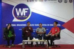 Weekly Forum Bekali Mahasiswa Tarakan Kemampuan Komunikasi