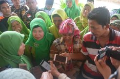 Protes Ketua Ormas, Muslimat NU dan GP Ansor Datangi Mapolres Tapsel