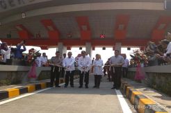 Urai Kemacetan Jalur Arteri, Simpang Susun Cikande Resmi Dibuka Malam Ini