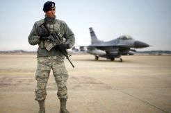Trump Minta Pentagon Pertimbangkan Kurangi Pasukan AS di Korsel