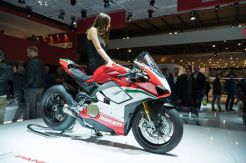 Ducati Pastikan Panigale V4 Bermasalah & Mudah Terbakar