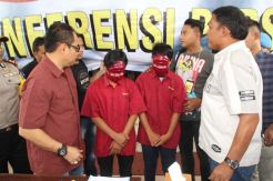 Dua Remaja Pembunuh...